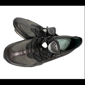 Ecco Sneakers Women REAL LEATHER 🔥SUPER COMFORTABLE Size 39
